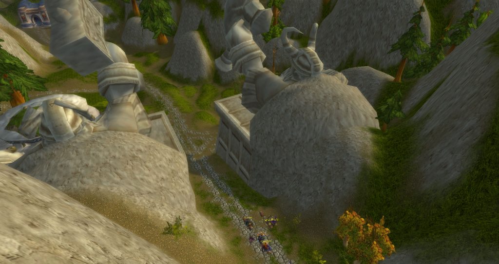 Da Doctas approach two great dwarf statues in Loch Modan